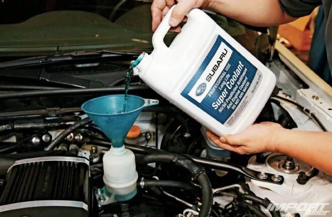 Субару форестер сколько антифриза. Subaru super coolant концентрат. Антифриз субару форестер. Охлаждающая жидкость для субару форестер 2011. Антифриз субару super coolant цвет.