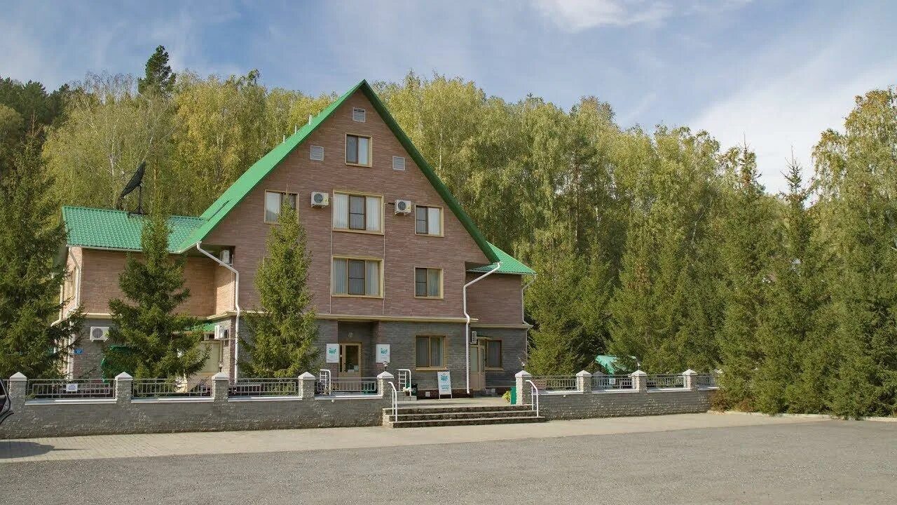 Бирюзовая катунь алтайский край. Горно алтайск бирюзовая катунь. база отдыха бирюзовая катунь. турбаза лето горный алтай бирюзовая катунь. бирюзовая катунь манжерок.
