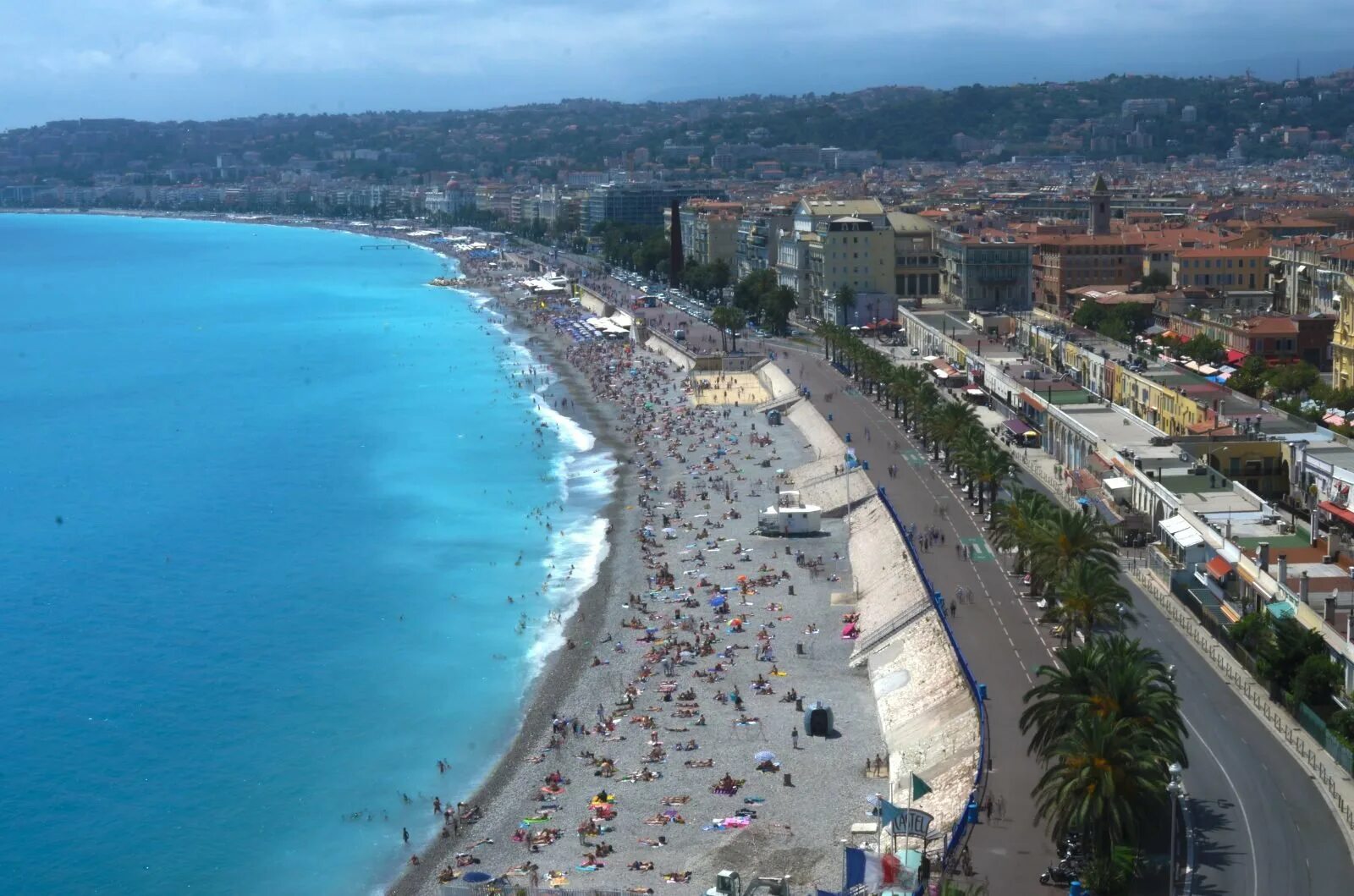 Nice beach. Ницца провинция Лазурный берег. Ницца Лазурный берег пляж. Юг Франции Ницца. Лазурный берег Франции Ницца.