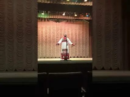 Песню во поле орешина