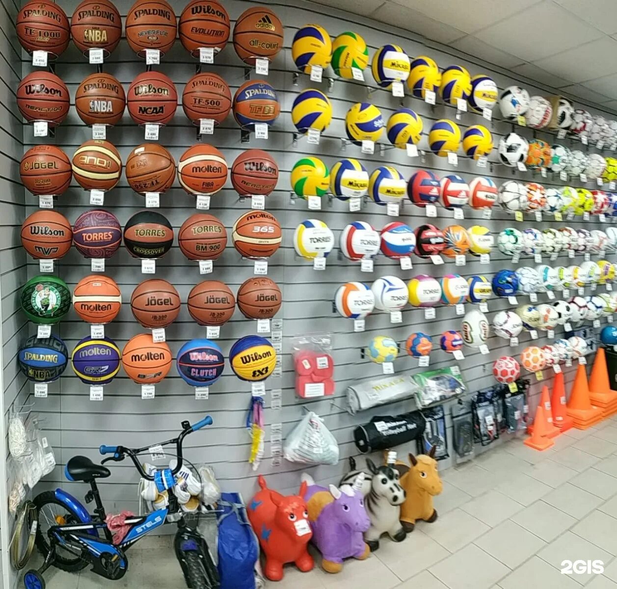 продам недорого спб. стенки в гостиную даром. мягкая мебель даром. объявление о продаже шкафа. барахолка стенки.