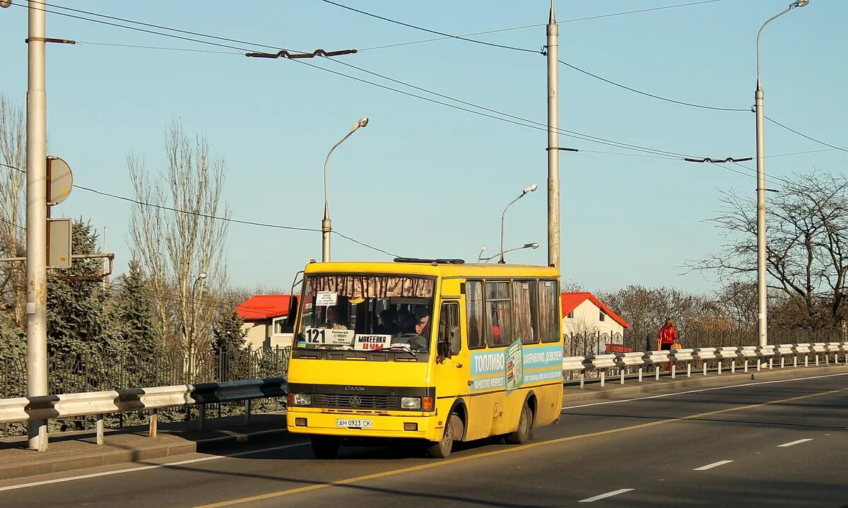 Маршрутка макеевка. 121 автобус макеевка. 121 маршрут донецк-макеевка. автобус макеевка донецк. маршрутки донецка.