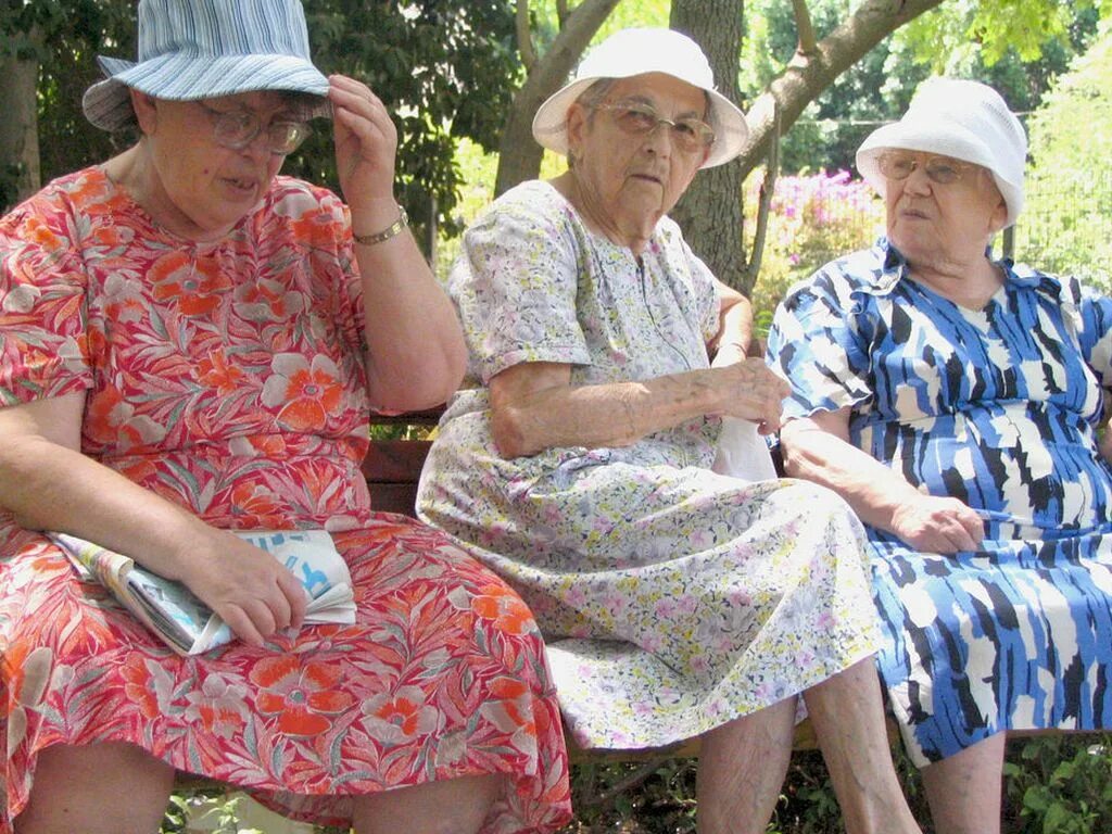 Интересные хобби для женщин. Пенсия для женщин. Пенсионеры в германии. 60 + чем заняться на пенсии. Чем заняться на пенсии женщине 55 лет.