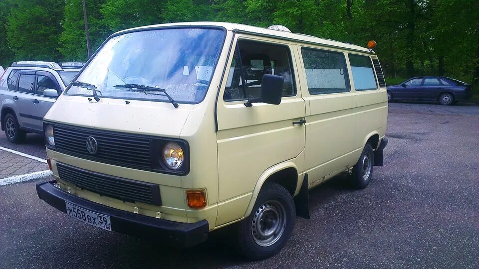 Транспортер т4 купить дизель. VW Transporter 1990. Фольксваген Транспортер 1990 т 3. VW Transporter 1.9. Volkswagen Транспортер 1.9 1у.