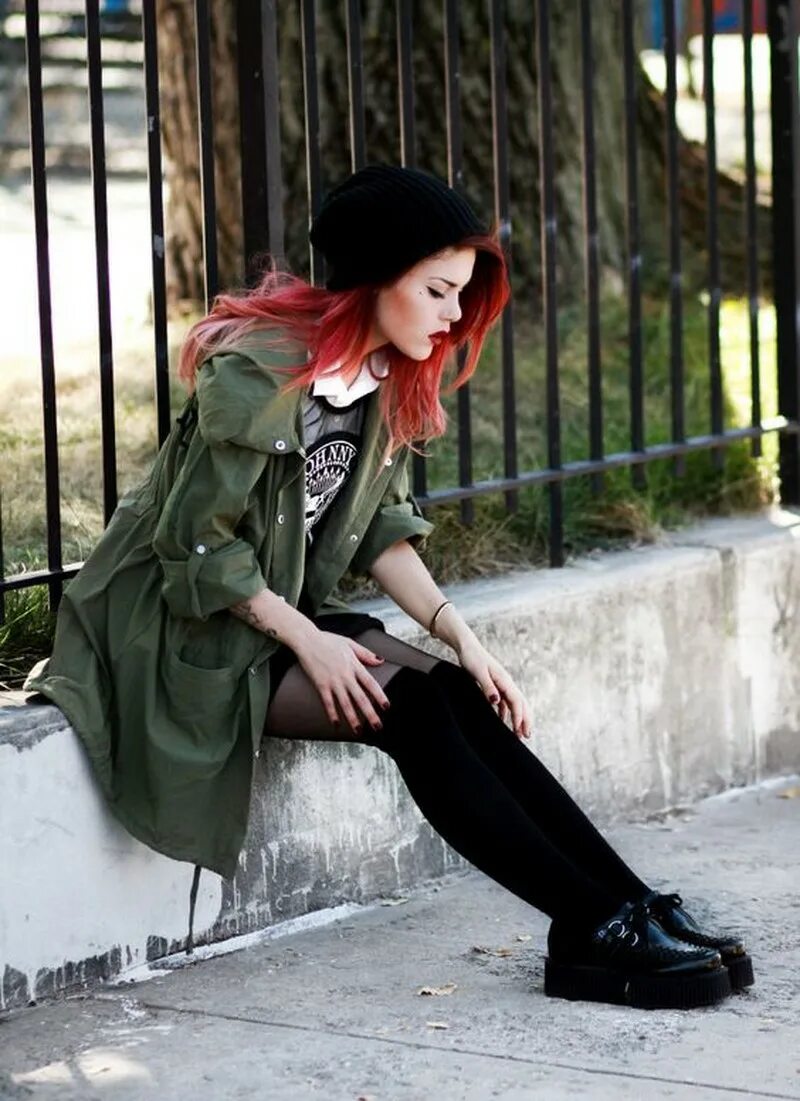 Софт гранж герл. Грандж герл стиль. Soft grunge. Стиль блэк грандж. Софт гранж 2021.