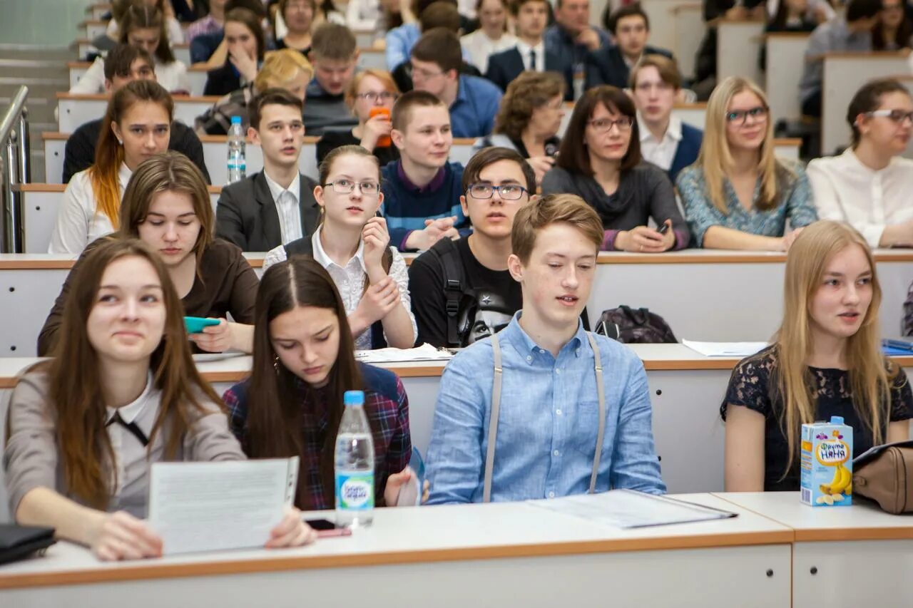 Политехнический абитуриентам. Пермский Политех университет. Юрфак ПГНИУ. Пермский политехнический университет студенты. Студент политехнического университета.