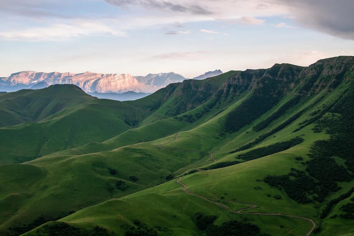 Курах дагестан. Фийская долина дагестан. курахские горы дагестан. горы курахского района. курахский район природа.
