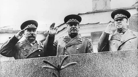 Сталин на дне победы
