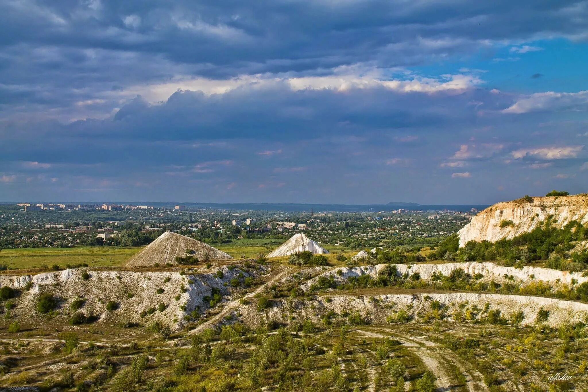 Крымское донецкая область. Город Славянск Донецкая область. Славянск центр города. Славянск Донецкая область сверху. Лисичье Донецкая область.