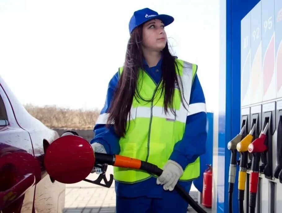 Работа оператор заправочных станций. Оператор азс вакансии. Топливо азс газпромнефть. Работа оператор заправочных станций. Работа оператор заправочных станций.