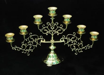 Еврейский подсвечник на 7 свечей
