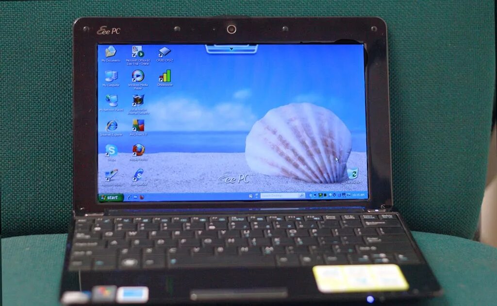 Установка asus eee. Asus eee 1005. asus eee pc 1005. asus eee pc 1000p. eee 1100.