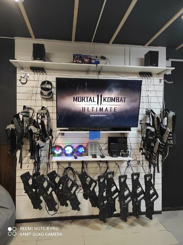 лазертаг воркута дончука 8а. лазерный пейнтбол. лазертаг арена воркута. лазертаг в омске. лазертаг воркута.