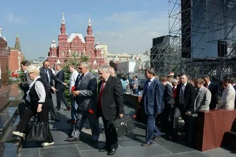 Власть избранных