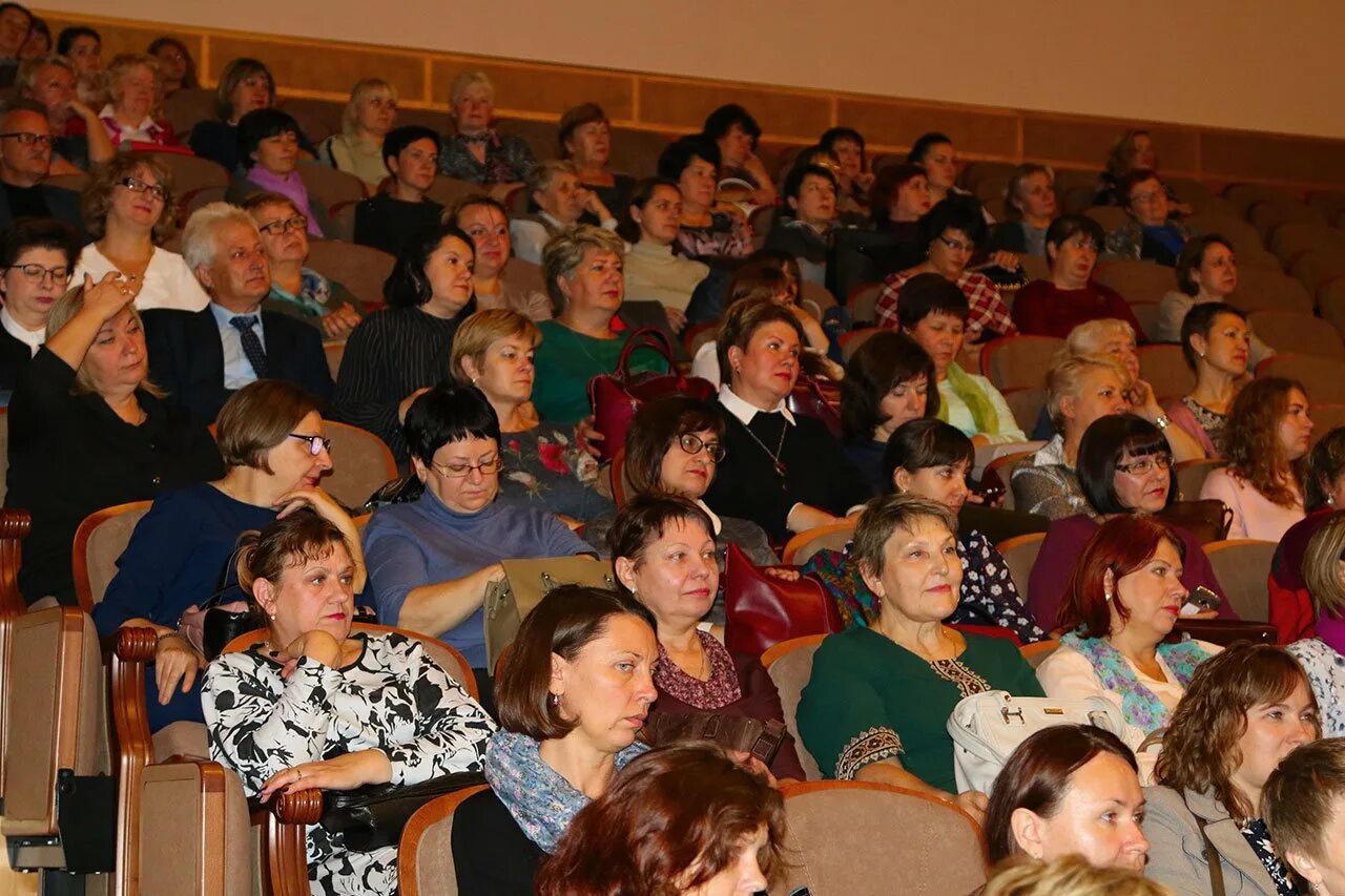 Брянск учителя школы. Школа 59 брянск учителя. преподаватель 59 школы в брянске. школа 46 брянск учителя. г.брянск учителя.