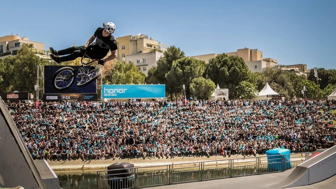 Fisher price big action construction game. Big action mega fight 2016. The big fight игра. Big action mega fight!. Fisher price big action construction game.