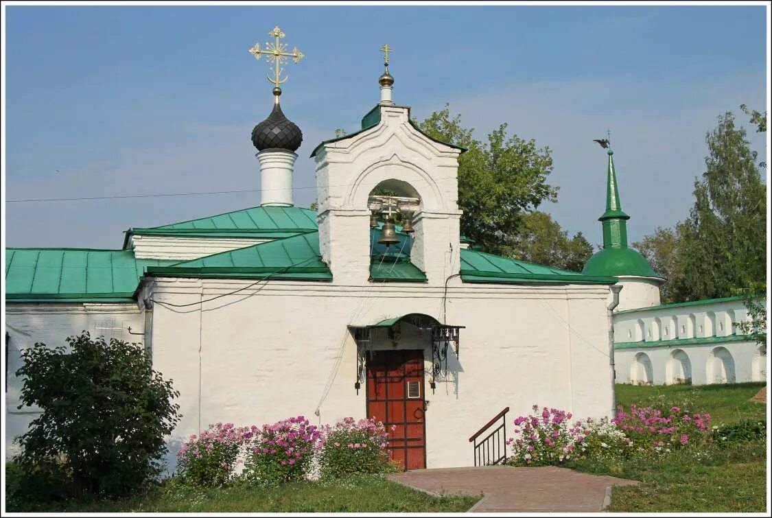 Церкви г александров. Успенский монастырь (Александров). Александровская Слобода Сретенская Церковь. Сретенская Церковь (Александров). Храм Сретения Господня Антониев монастырь.