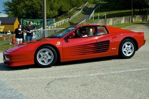 F 512