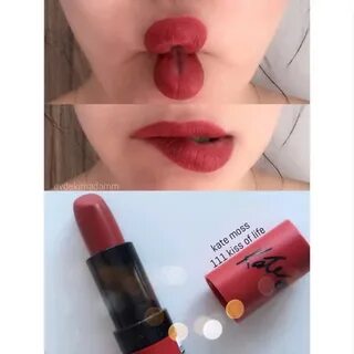 Wet kiss помада