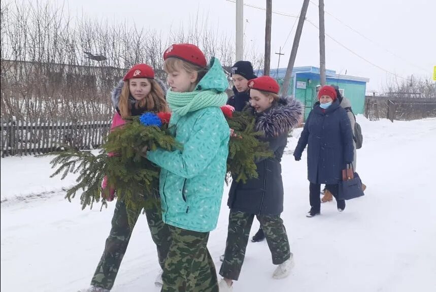 Воронка в иртыше. Погода омская черлакский иртыш. Село иртыш омская область. Погода омская черлакский иртыш. Село соляное омск.