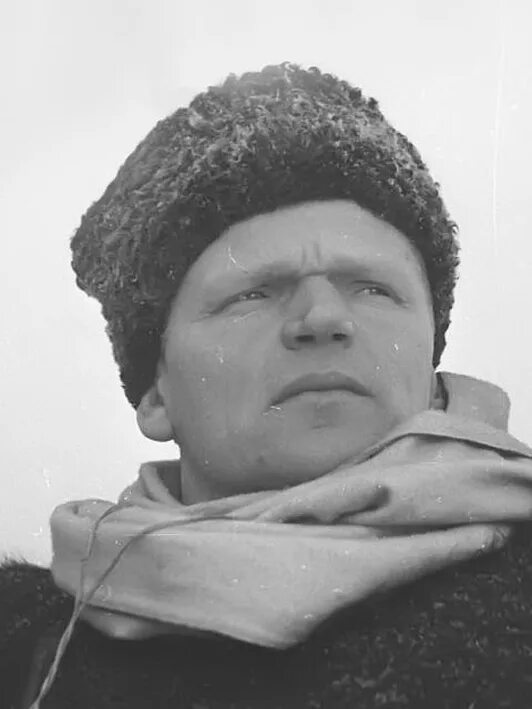Обуховский Марк 6-В Кондрат Семёнович Мельник (1900-1971 г.) 25 марта 1900 года 