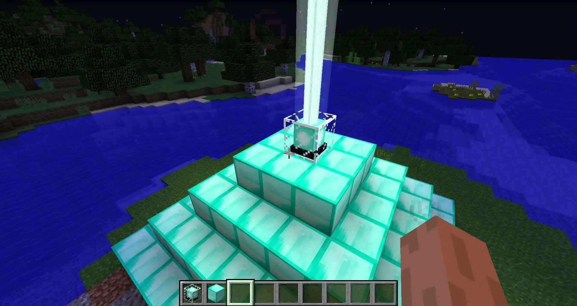 Макс маяк в майнкрафте. Сколько нужно блоков для полного маяка. Красивый маяк в майнкрафт. Маяк в майнкрафте блок. Сколько нужно блоков для полного маяка.