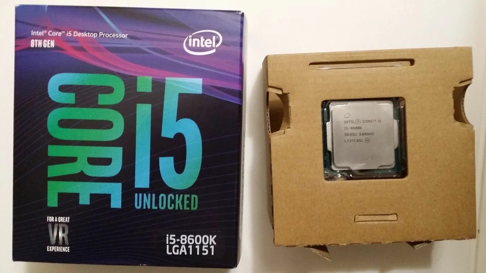 Core i5 1335u 1.3 ггц. Intel Core i5-8600k. Intel Core i5-8600k 4.8 GHZ.. Intel i5 8600. I5 8600 процессор.