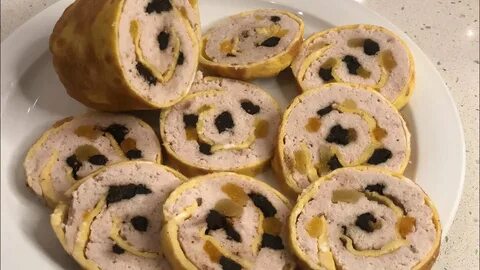 Куриный рулет с черносливом и курагой