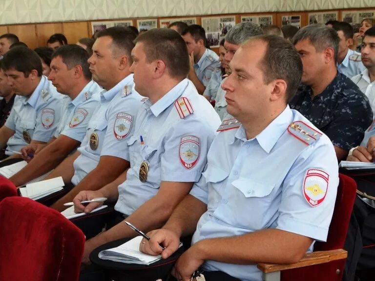 Полиция георгиевск. Георгиевск МВД отдел. Георгиевская полиция. Начальник полиции Георгиевского городского округа. Кочубей отдел полиции.