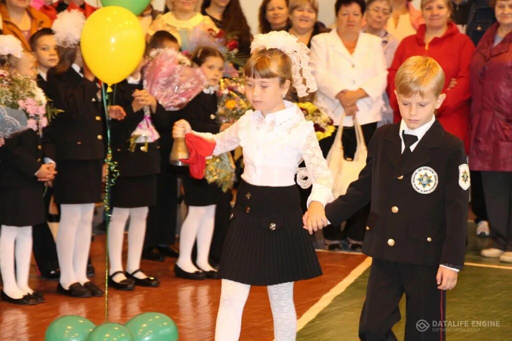 школа 4 бузулук. мобу сош 5 г благовещенск. сайт мобу сош 4. сайт мобу сош 4. ленин в школе.