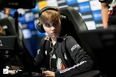 M0nesy cs 2