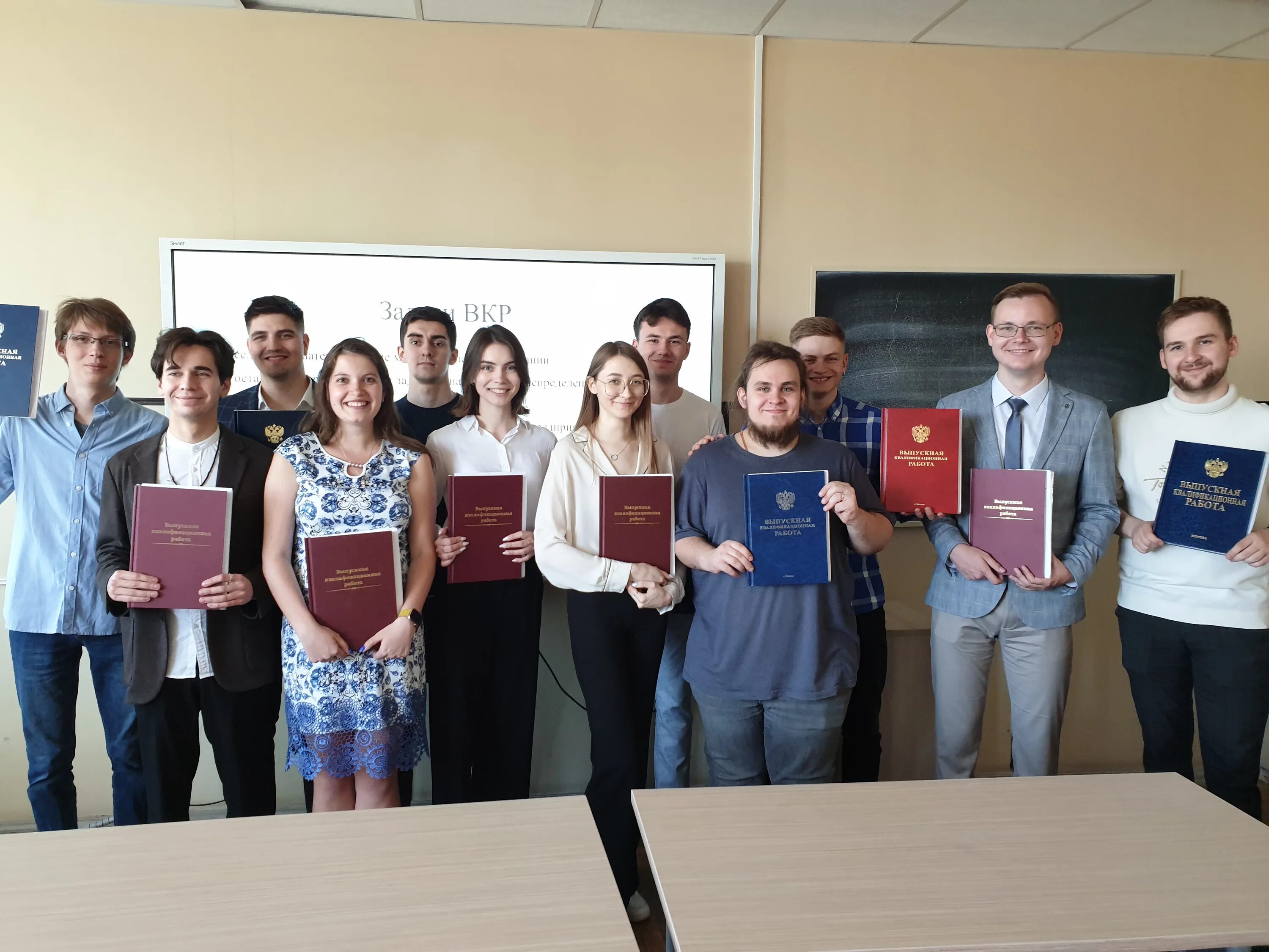 Фн4 мгту им баумана. Кафедра фн бауманка. Преподаватели кафедры фн мгту им баумана. Мгту баумана кафедра фн. Корпус бмт мгту.