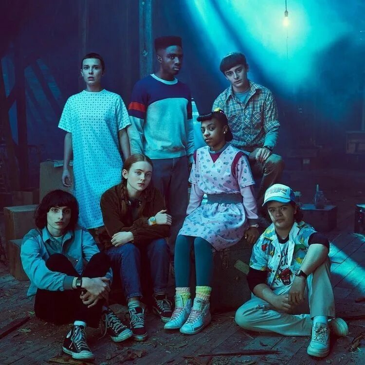 Stranger things cast. Stranger things cast