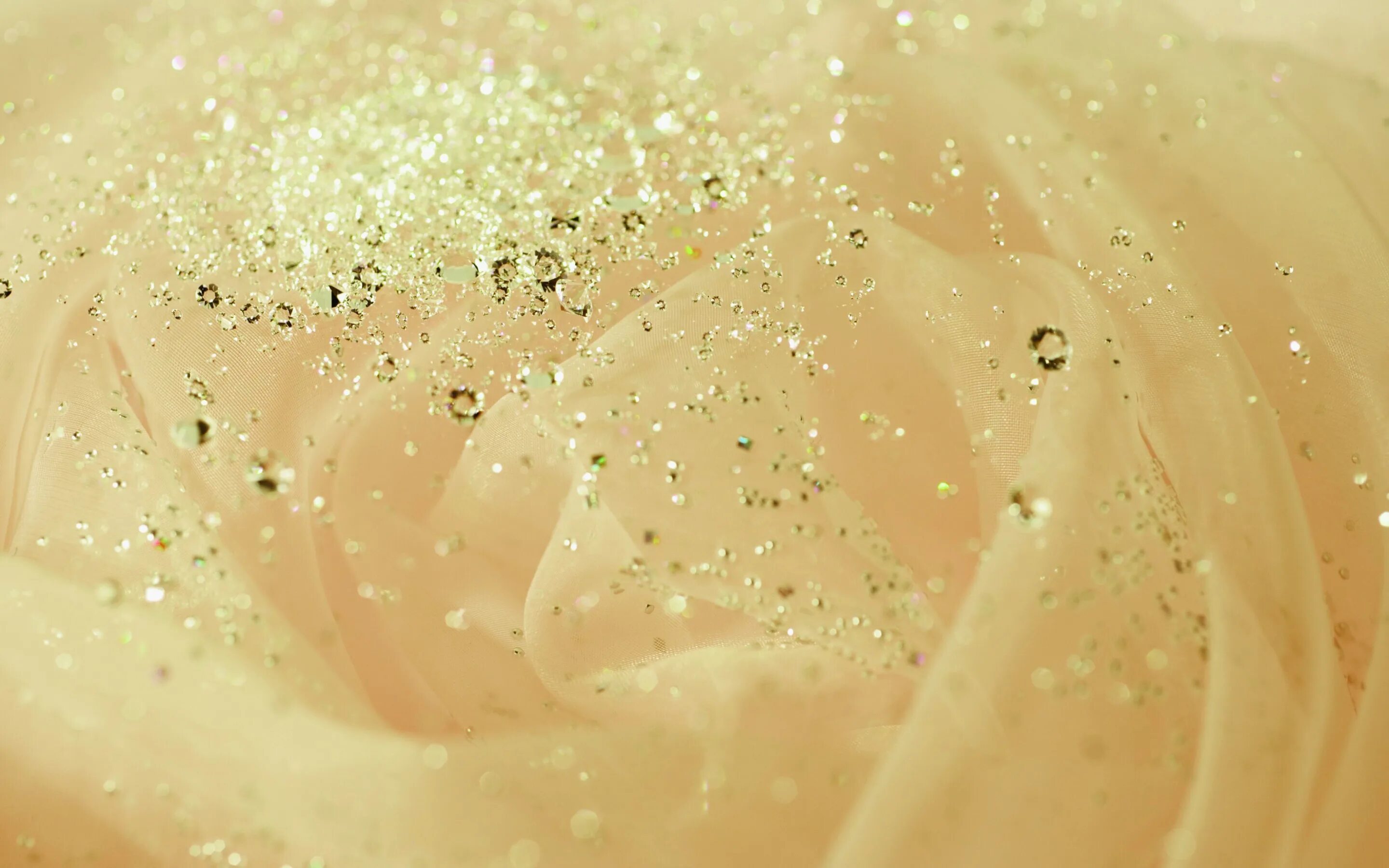 Россыпь жемчуга. Розовые блестки. Crystal iridescent dreamy blue pearl. Капли воды. Жемчуг россыпью.