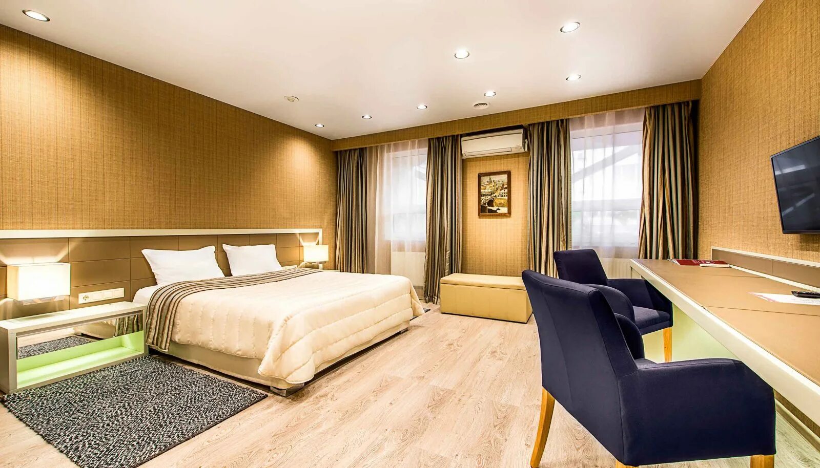 номер отеля. Melia сиджес. отель на 4 номера. четырехзвездочный отель. рэдиссон 4 звезды.