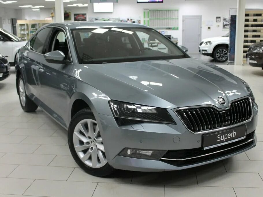 Шкода суперб 3 купить. Серый Graphite металлик Skoda Superb. Skoda Superb серый. Skoda Superb серый Quartz металлик. Skoda Superb Graphite Grey.