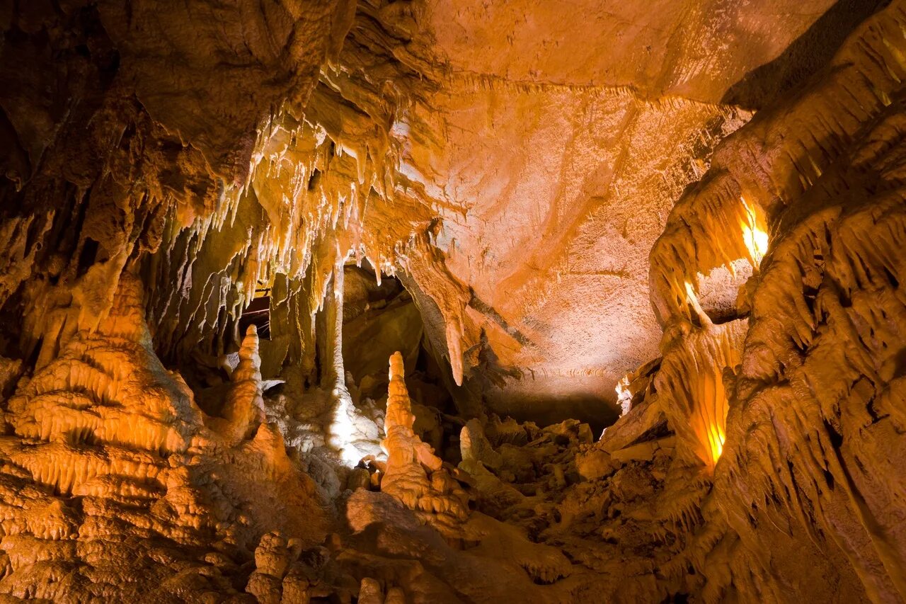 Мамонтова пещера в северной америке. Национальный парк Мамонтова пещера. Флинт Мамонтова пещера. Мамонтова пещера Кентукки.