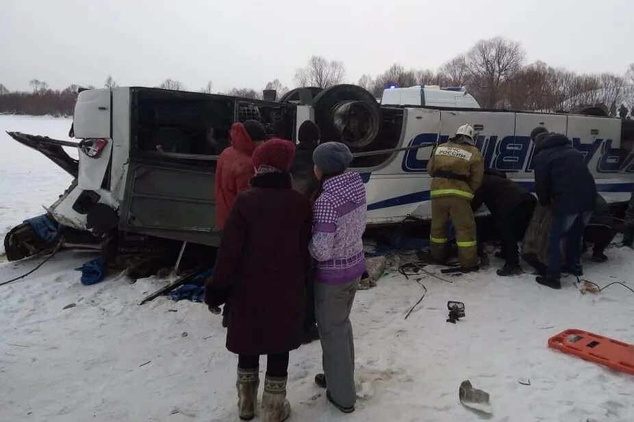 Трасса чита забайкальск. Бурулятуй оловяннинский район забайкальский край. В забайкальском крае подростки разбили машину камри. Авария на трассе агинское заозерный. Чп забайкальского.