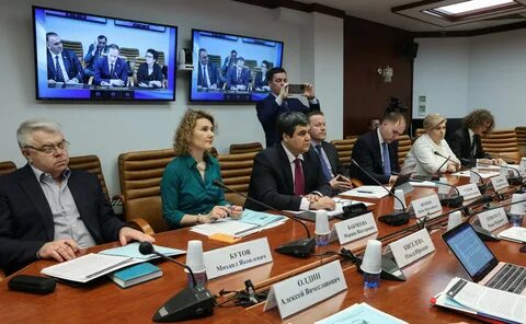 Комитет по вопросам социальной политики