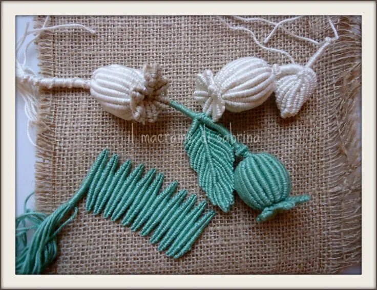Цветы в технике макраме. Листья из пряжи. Макраме. Листья из ниток.