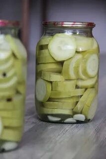 Мариновать огурцы с кабачками на зиму
