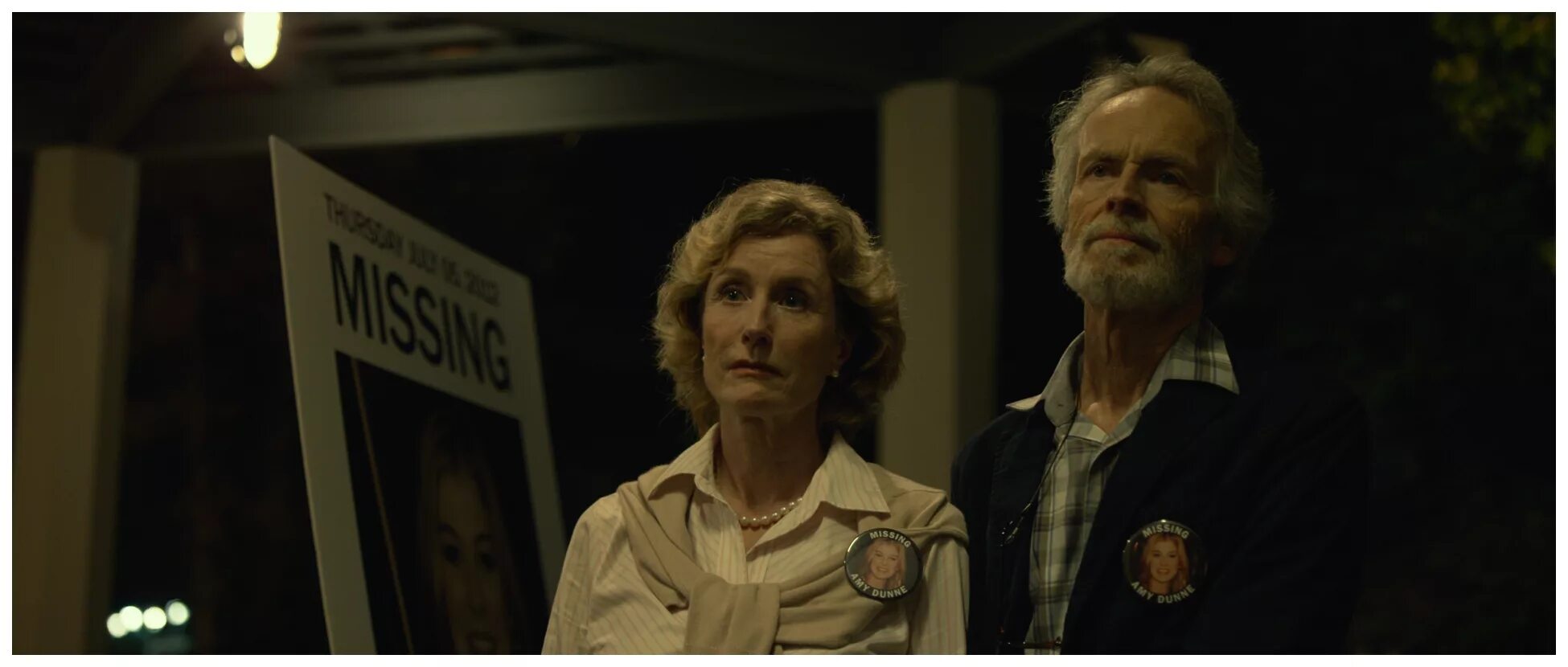 Эми эллиот данн исчезнувшая. Исчезнувшая, 2014 розамунд пайк. Исчезнувшая 2. Исчезнувшая дэвид финчер. Исчезнувшая 2014 кадры.