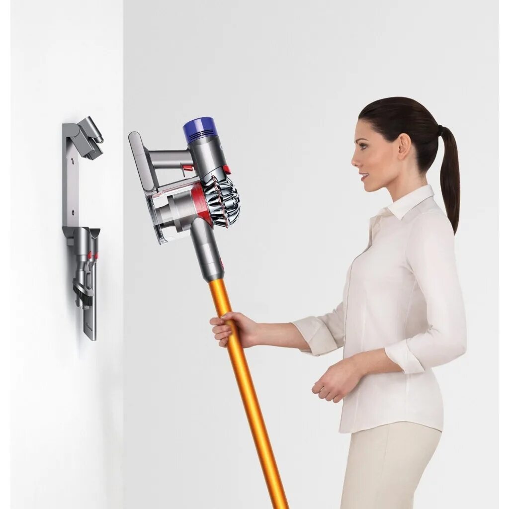 Dyson v8 handstick пылесос. Пылесос дайсон v10. пылесос dyson v7. беспроводной пылесос dyson v10. dyson v8 absolute.