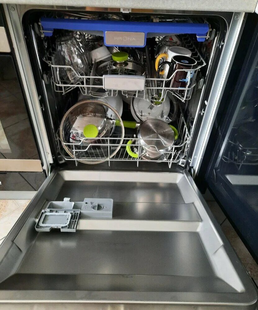 Krona встраиваемая посудомоечная машина. Посудомоечная машина krona kaskata 45 первое включение. Крона каската. Krona kaskata 60 bi встраиваемая посудомоечная. Посудомоечная машина krona delia 45 bi.