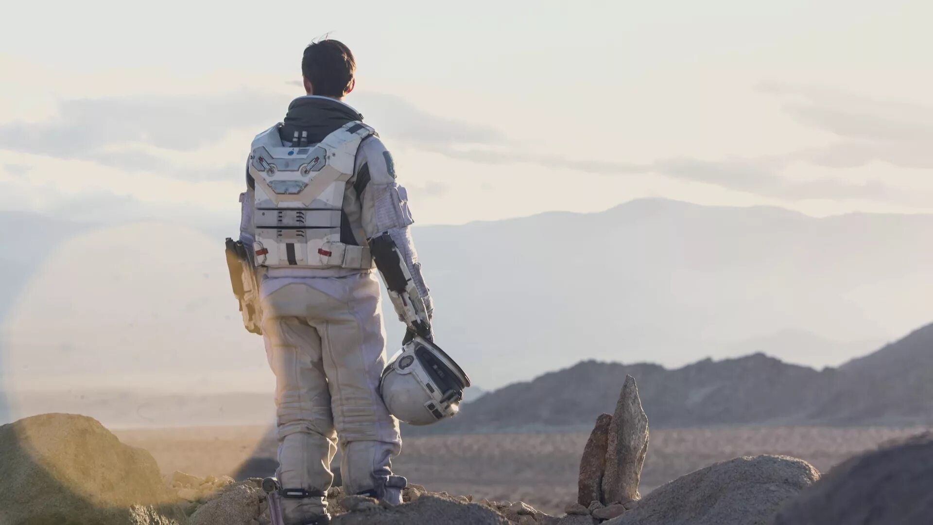 Вольф купер интерстеллар. Интерстеллар миллер купер. Интерстеллар (2014). Интерстеллар 1997. Интерстеллар планета миллер.