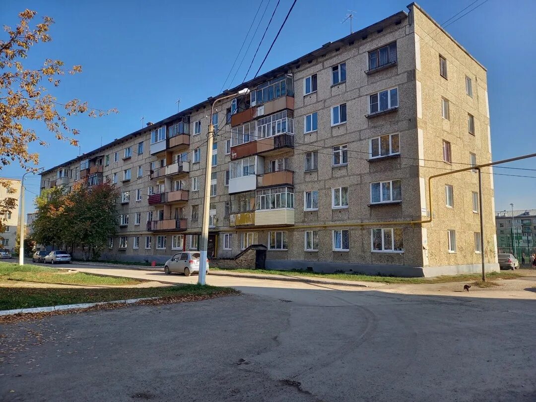 Богданович ул октябрьская. Октябрьская 17 богданович. богданович октябрьская 5. богданович октябрьская 11а. октябрьская 12 богданович.