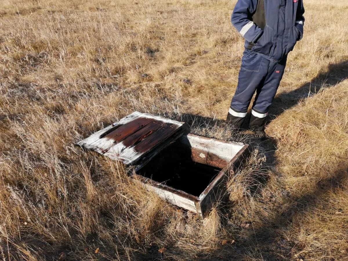 Найдите пропавшую коробку. Песчанка Самойловский район. Песчанка Саратовская область Самойловский район. Исчезновение людей.