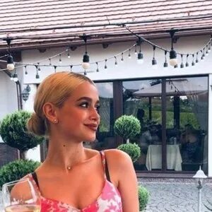 Helen 28