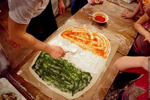 Изготовление пиццы