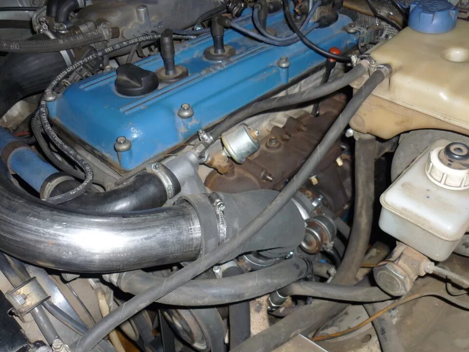 Газель двс 406 инжектор. Змз 402 турбо. змз 406 турбо. мотор змз 406. змз 409 турбо.